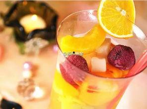 吃瓜女友冷饮视频,女友吃瓜冷饮视频走红网络