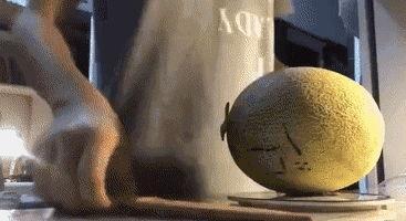 超级搞笑视频带你吃瓜,笑料横生！跟随搞笑视频一起品尝“吃瓜”盛宴