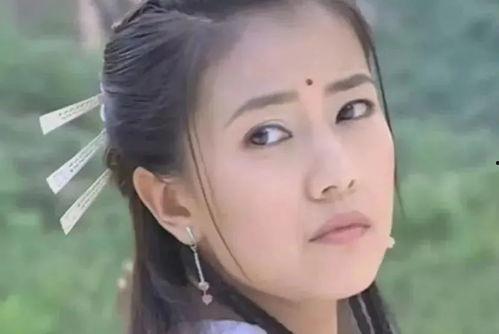 女古装博主吃瓜视频在线观看,在线观看，笑料连连！