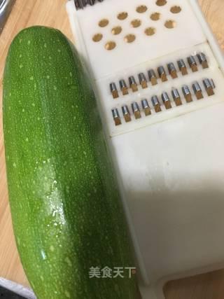 茭瓜没长大可以吃吗视频,揭秘茭瓜生长与口感之谜