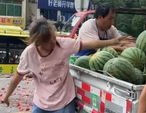 网上售卖吃瓜视频违法吗,合法边界何在？