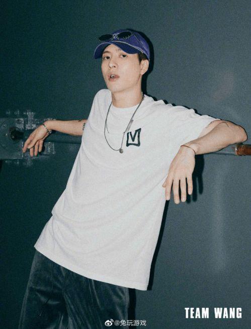 吃瓜王嘉尔恋情曝光视频