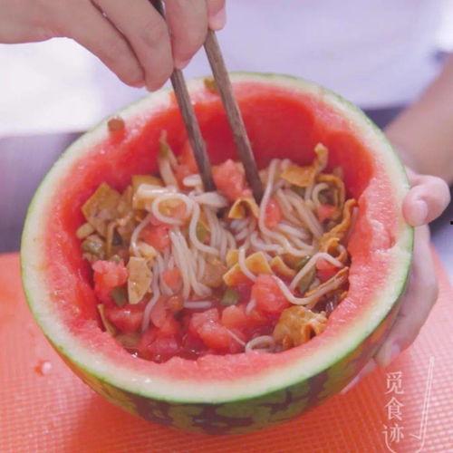 螺蛳粉吃瓜视频,一场美食与娱乐的跨界盛宴