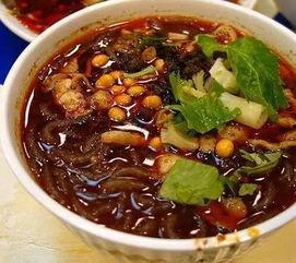 瓜妞吃酸辣粉视频,酸辣滋味，舌尖上的快乐之旅