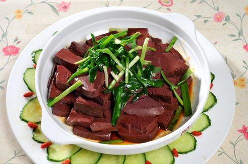 王大瓜吃猪血视频,口感大揭秘！