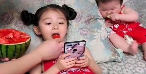 女儿的吃瓜视频在线观看,揭秘网红美食背后的秘密